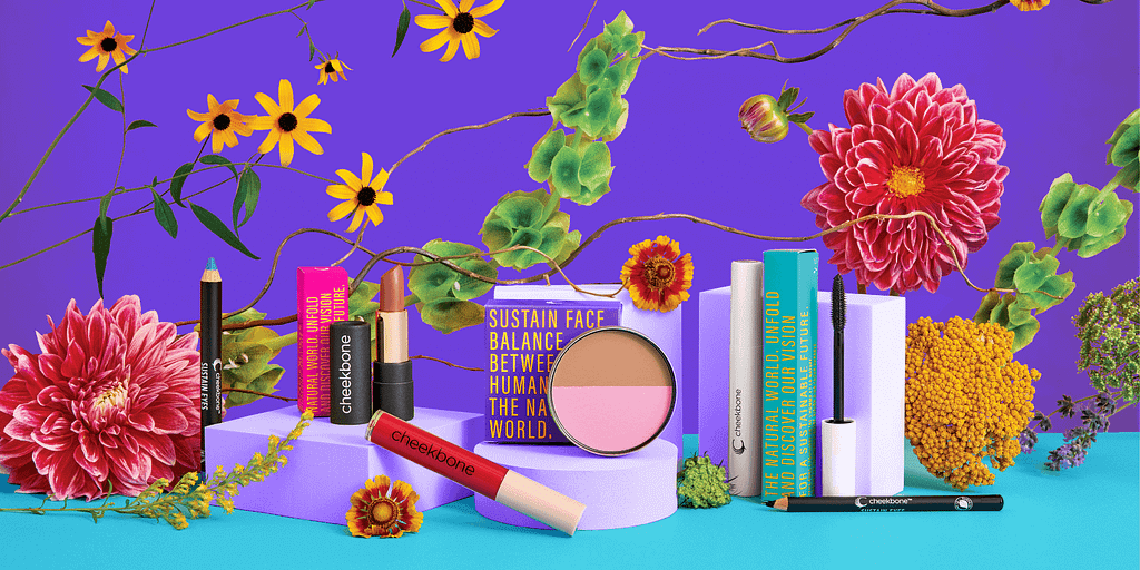 Image: Cheekbone Beauty