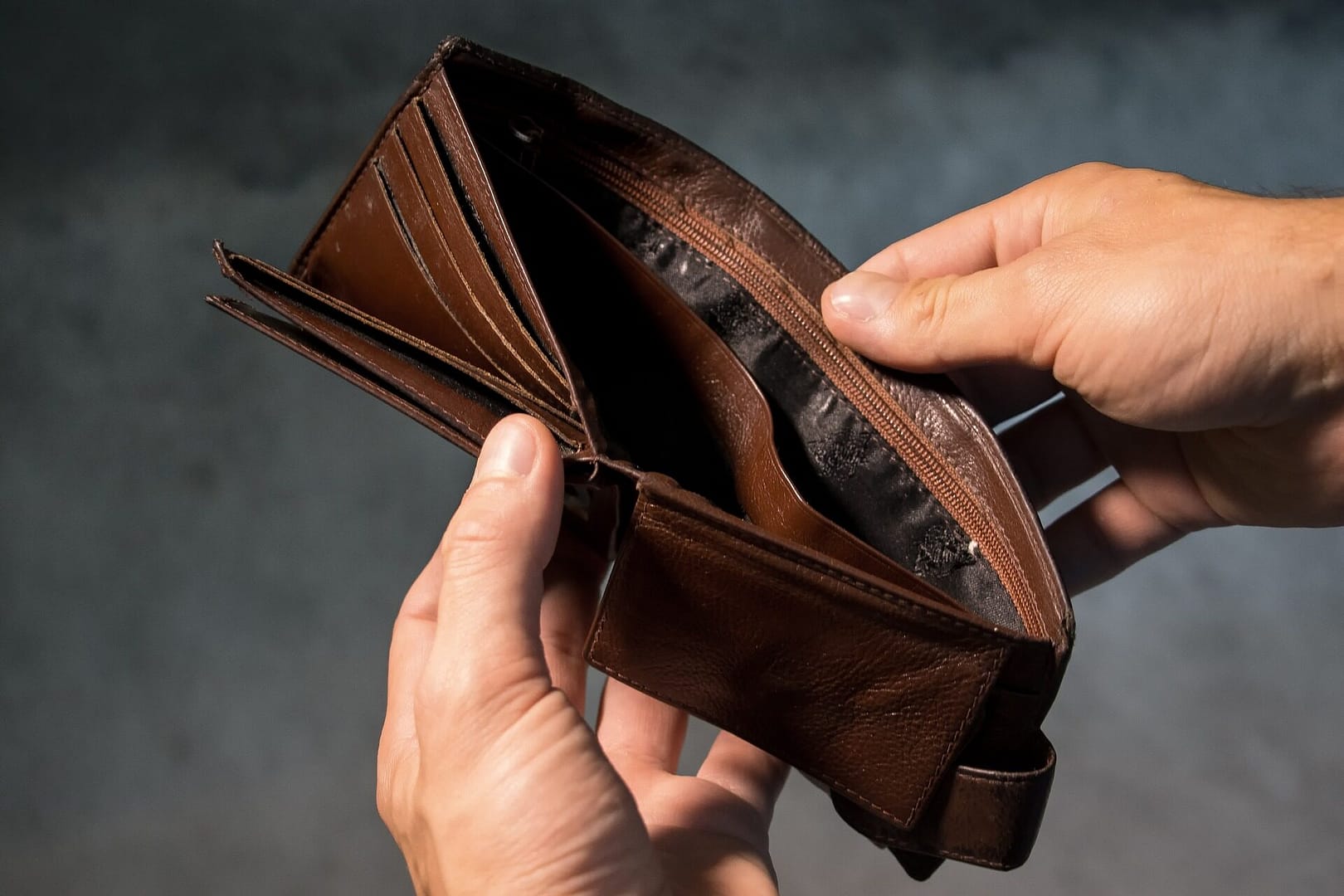 Image: Empty Wallet