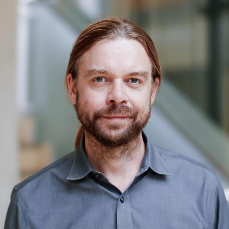 Dr. Jack gilbert, expert on microbiomes and gut bacteria, author of 'Dirt is Good'