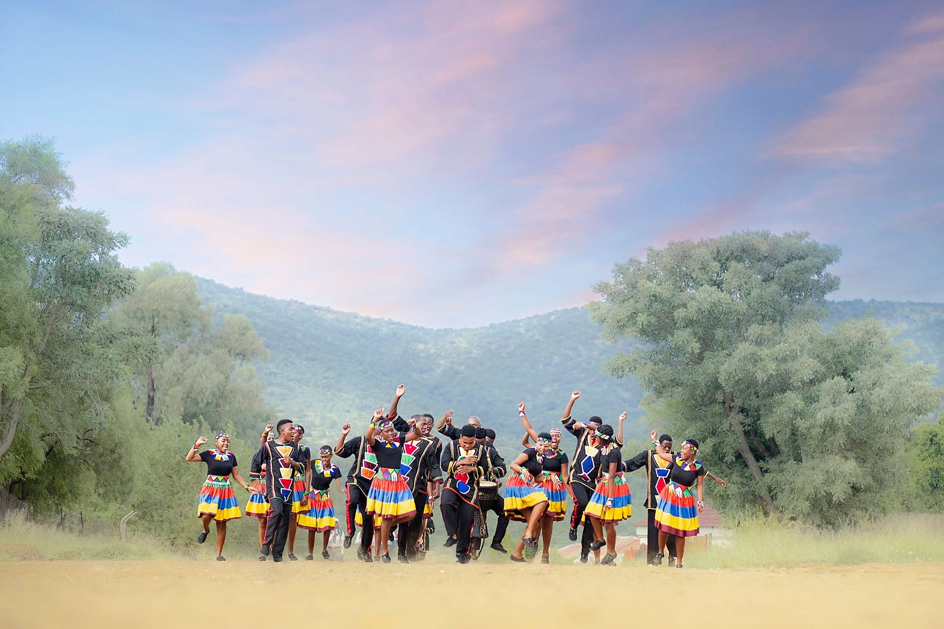 Image: Ndlovu Youth Choir dancing
